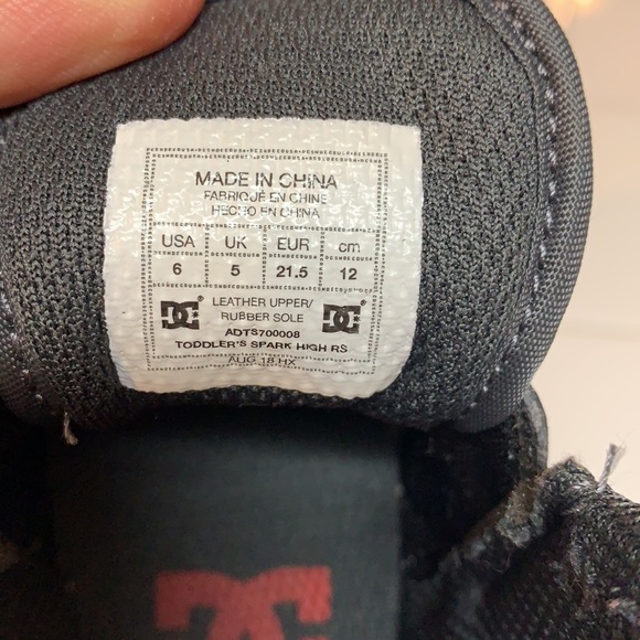 6Toddler DC grey high tops like new! - Picture 5 of 5